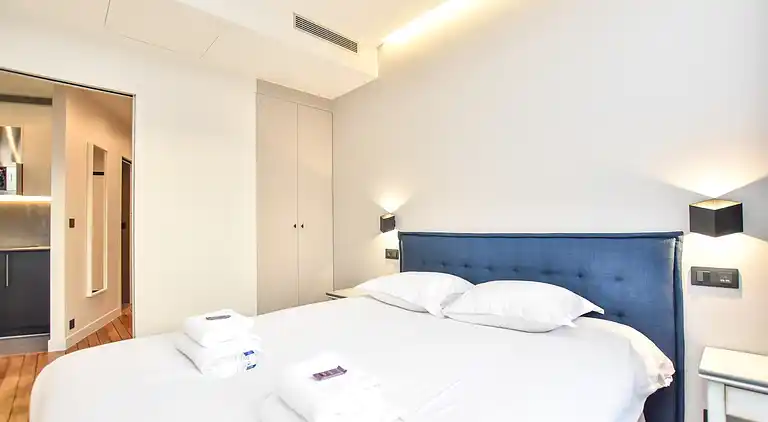 Apartment in Chaussée-d'Antin