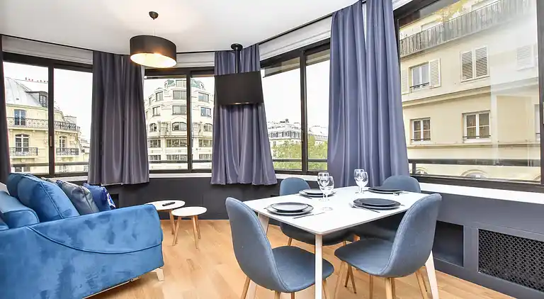 Apartment in Chaussée-d'Antin