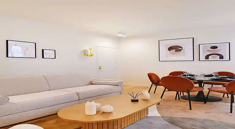 Apartment in Faubourg-Montmartre