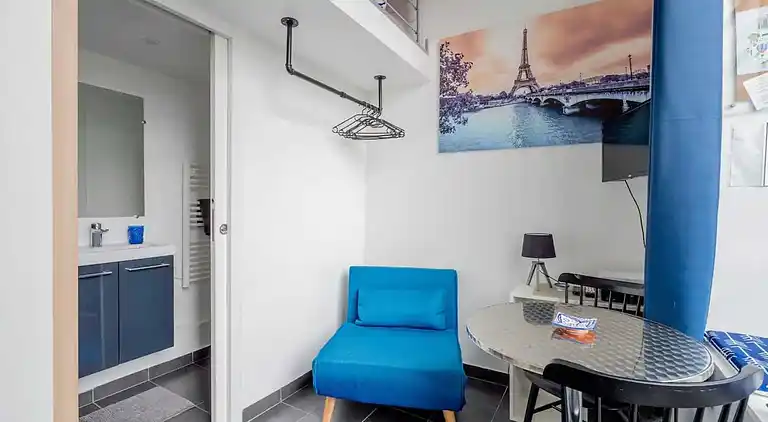 Apartment in Porte-Saint-Denis
