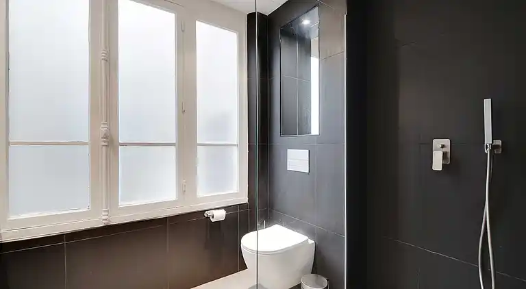 Apartment in Porte-Saint-Martin