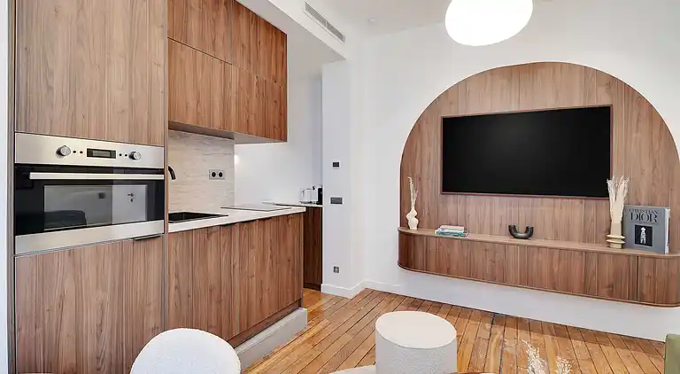 Apartment in Porte-Saint-Martin