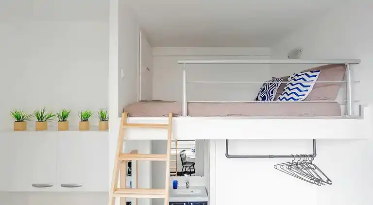 Apartment in Porte-Saint-Denis