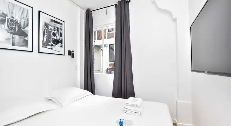 Apartment in Faubourg-Montmartre