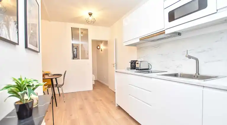 Apartment in Faubourg-Montmartre