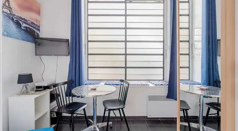 Apartment in Porte-Saint-Denis