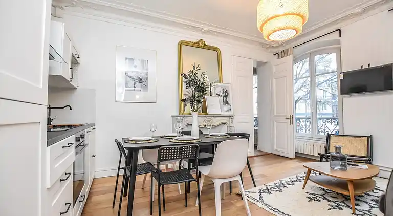 Apartment in Porte-Saint-Denis