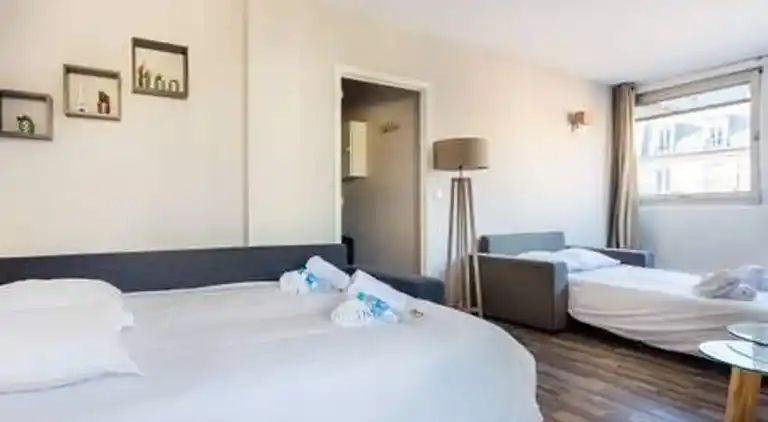 Apartment in Saint-Lambert