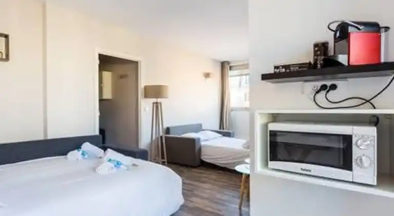 Apartment in Saint-Lambert