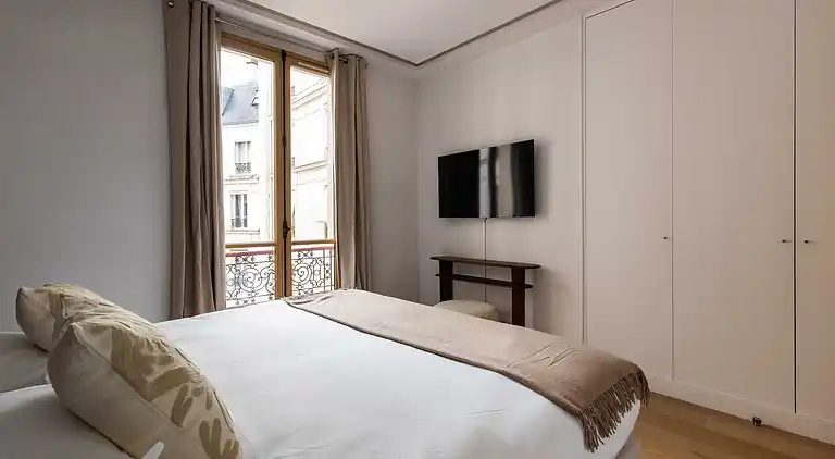 Apartment in Chaillot