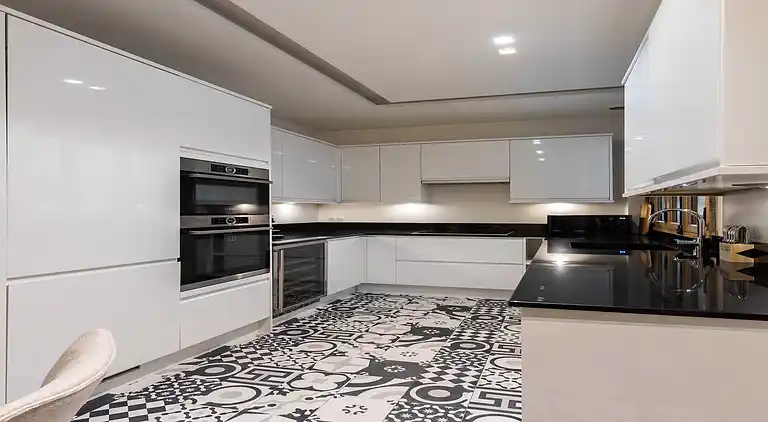 Apartment in Chaillot