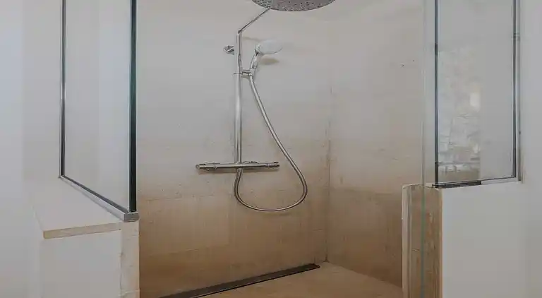 Apartment in Plaine-Monceau