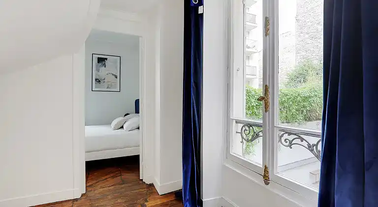 Apartment in Batignolles