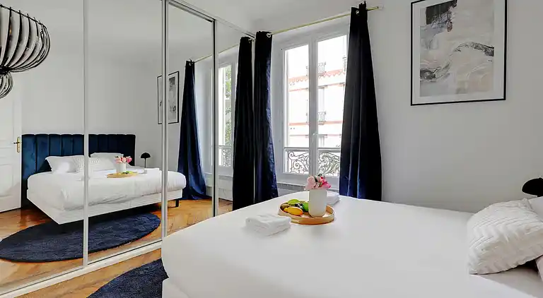 Apartment in Batignolles