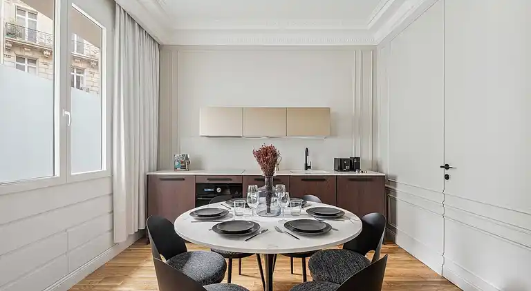 Apartment in Chaillot