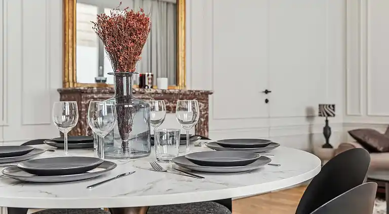 Apartment in Chaillot