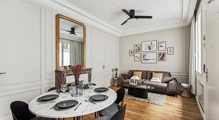 Apartment in Chaillot
