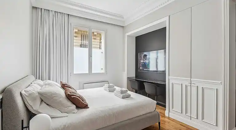 Apartment in Chaillot