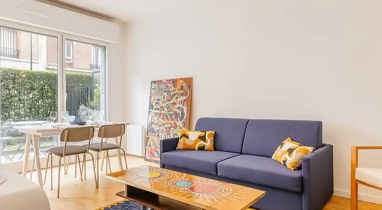 Apartment in Clichy