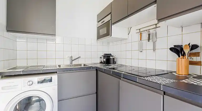 Apartment in Clichy