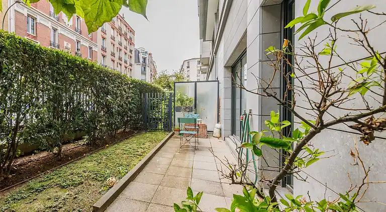 Apartment in Clichy