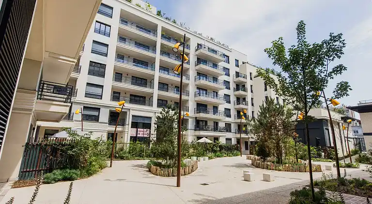 Apartment in Saint-Ouen-sur-Seine