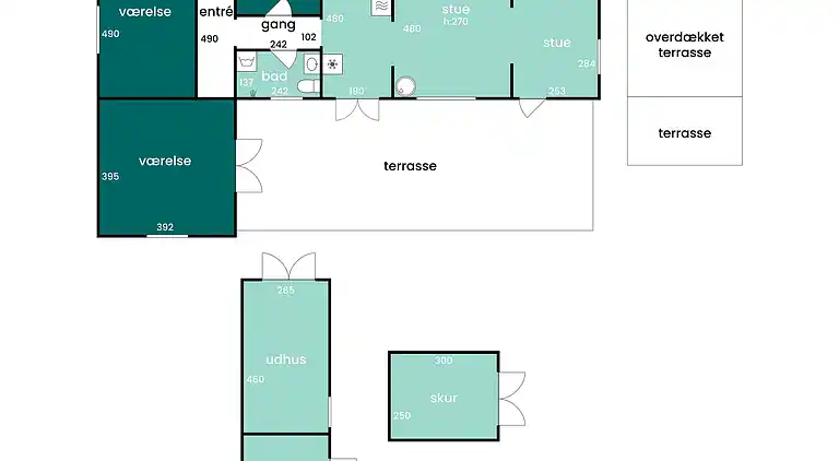 Charmerende bjælkehus tæt på vandet