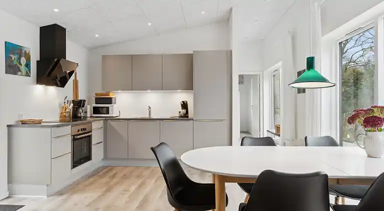 Schönes Ferienhaus in der Nähe des Limfjords