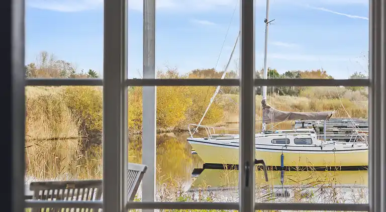 Skøn feriebolig i Øer Maritime Ferieby nær vandet