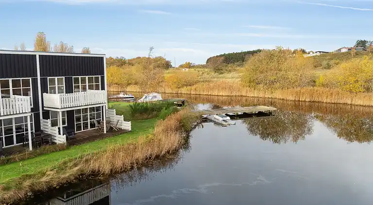 Skøn feriebolig i Øer Maritime Ferieby nær vandet