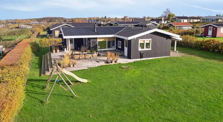 Nordfynsk sommerhus med udsigt