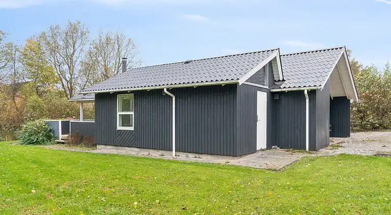 Dejligt sommerhus i Pøt Strandby