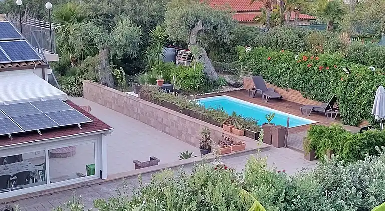 Villa with Private Pool and Reserved Access to the beach