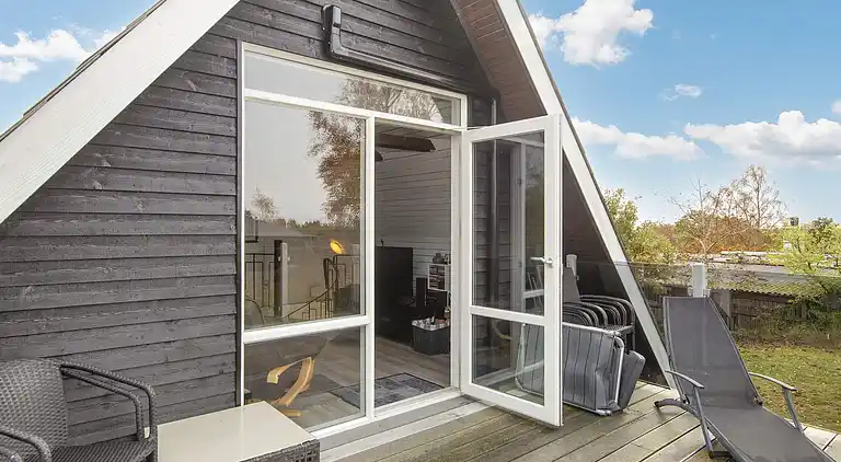 Sommerhus ved Øer Strand