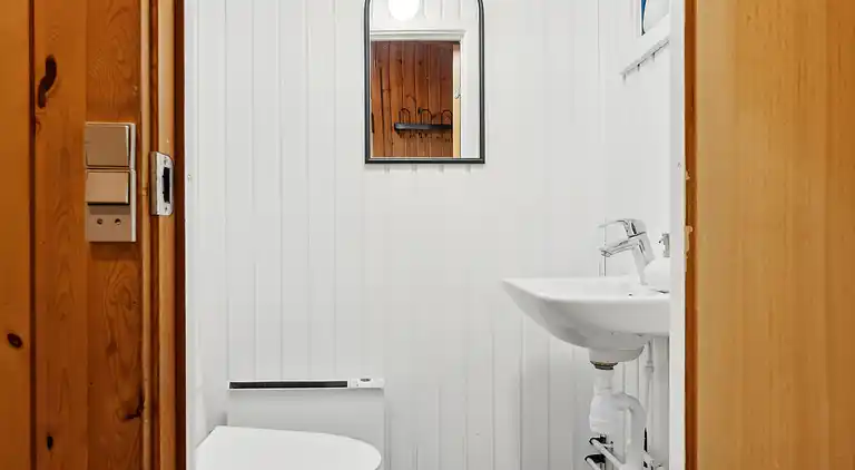 Hyggeligt sommerhus nær strand og natur