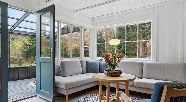 Hyggeligt sommerhus nær strand og natur