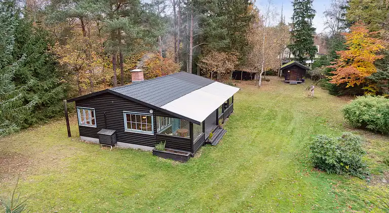 Hyggeligt sommerhus nær strand og natur
