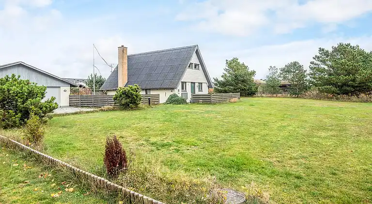 Holiday home in Fjellerup Strand