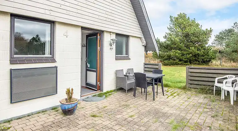 Holiday home in Fjellerup Strand