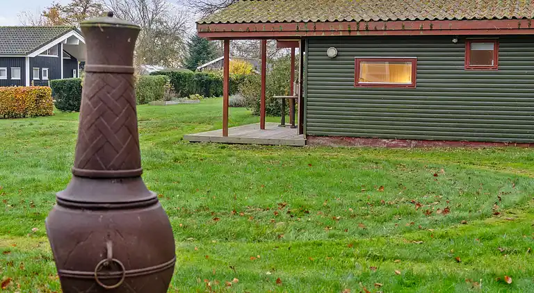 Gemütliches kleines Nebengebäude mit Meerblick