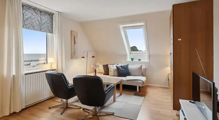 Ferienwohnung am Hafen mit Terrasse und Schuppen