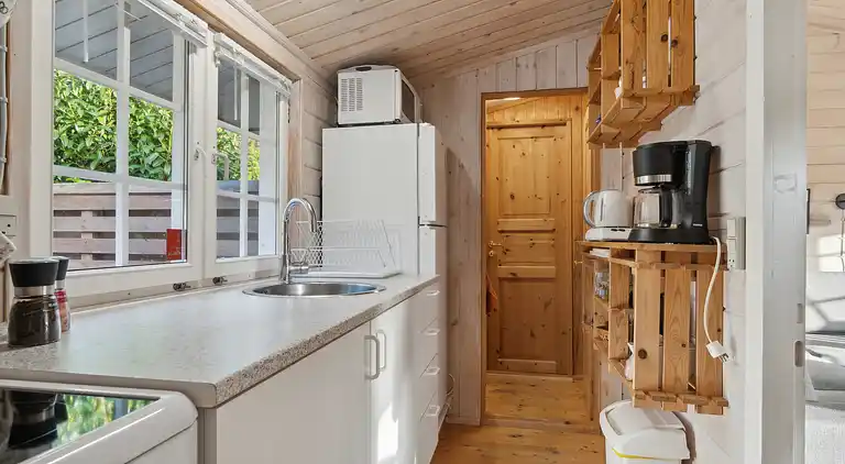 Afslappende feriehus nær vand og Jesperhus