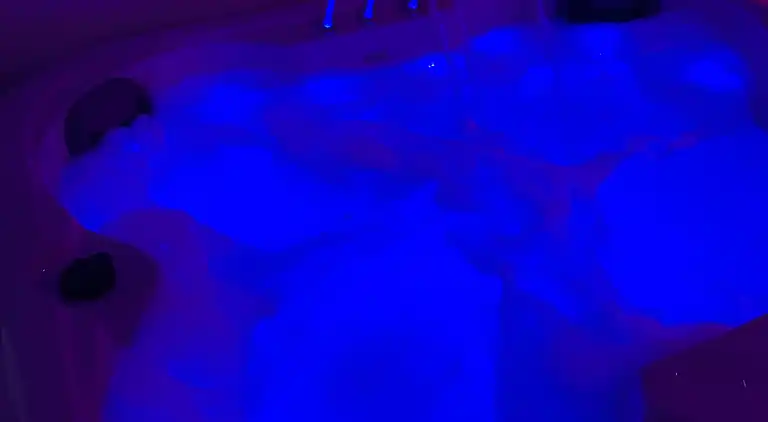 Charmantes Refugium mit Whirlpool und Sauna für 4 Personen