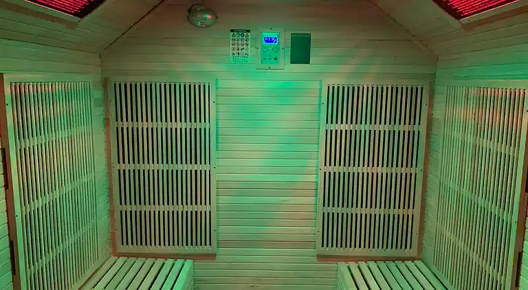 Charmantes Refugium mit Whirlpool und Sauna für 4 Personen