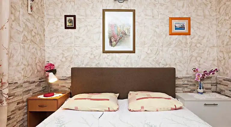 Two bedroom apartment near beach Grebaštica, Šibenik