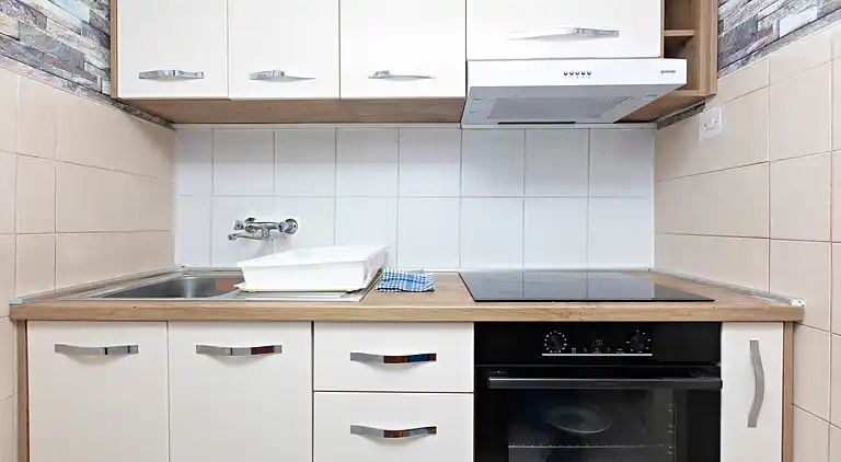 Two bedroom apartment near beach Grebaštica, Šibenik