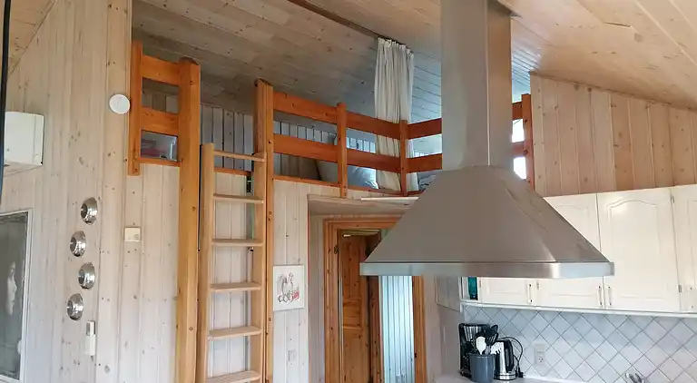 Hyggeligt sommerhus tæt på strand og skov