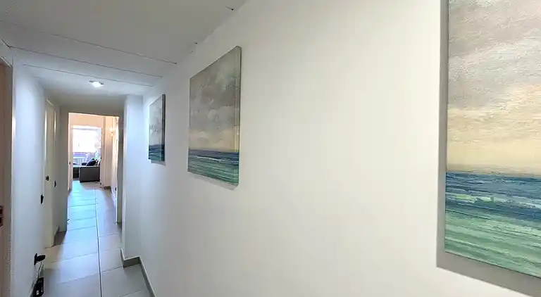 Große Wohnung in einer sehr ruhigen Gegend und gut verbunden