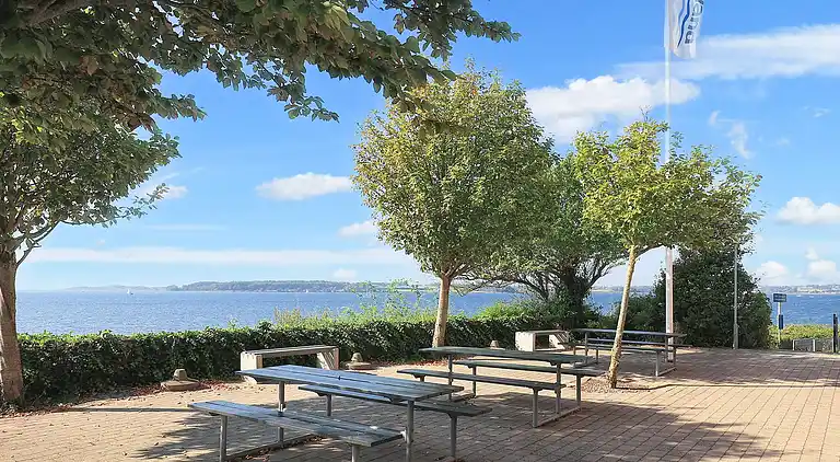 2½ room w/seaview, 1 st floor