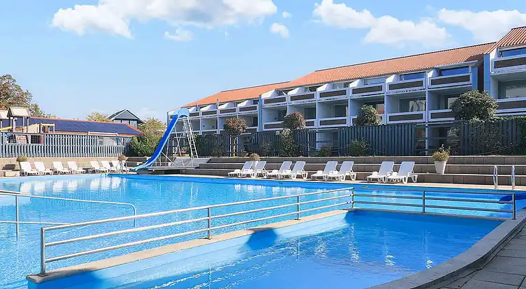 2½ room w/seaview, 1 st floor